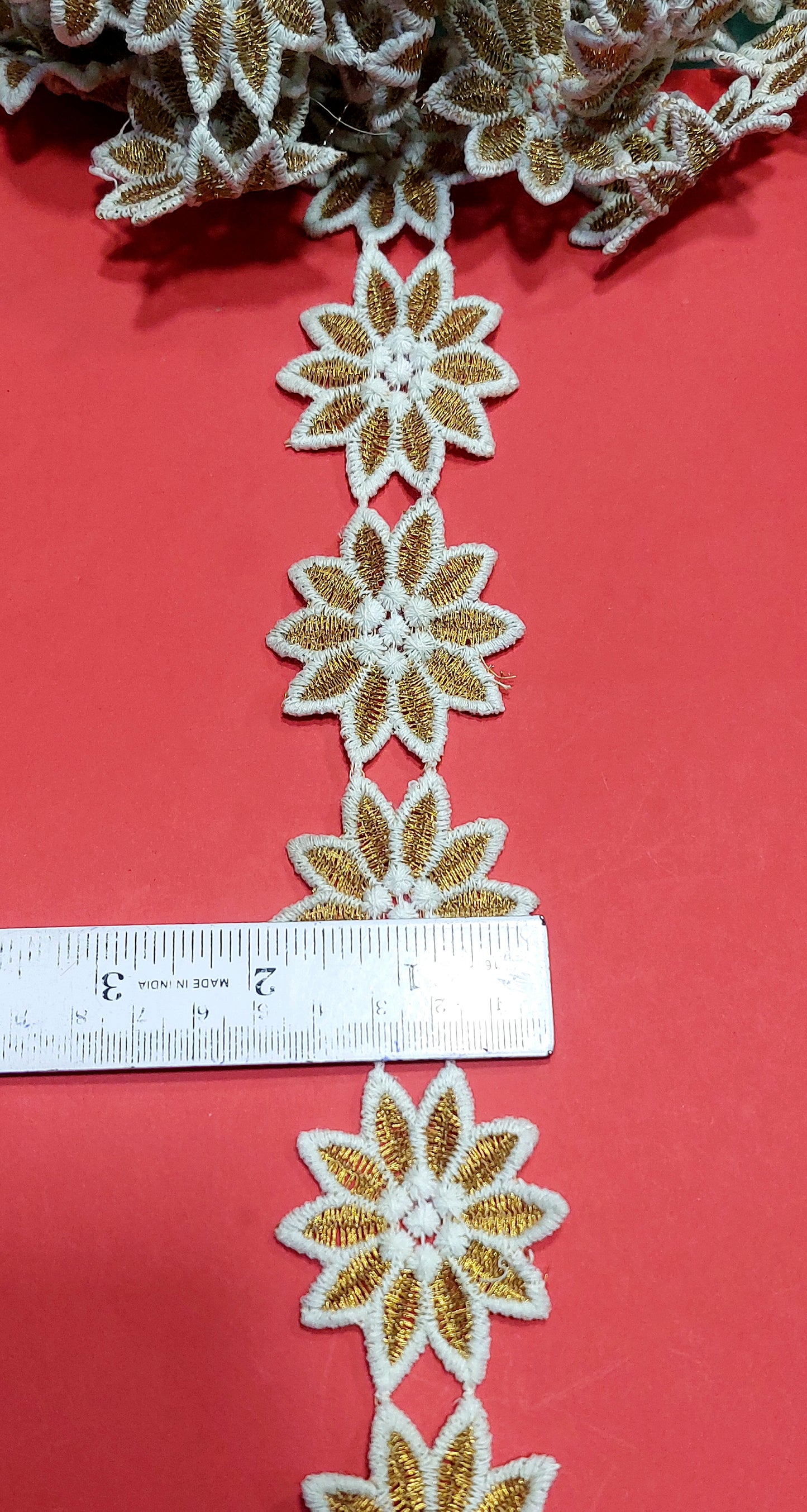 Double Colour Flower Lace (9.5 Meter)